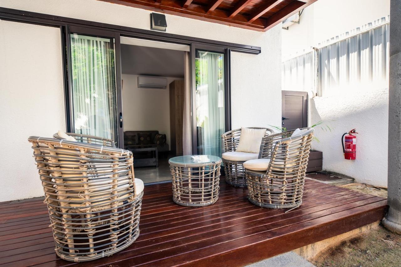 Toparadis Guest House Pereybere Beach Екстериор снимка