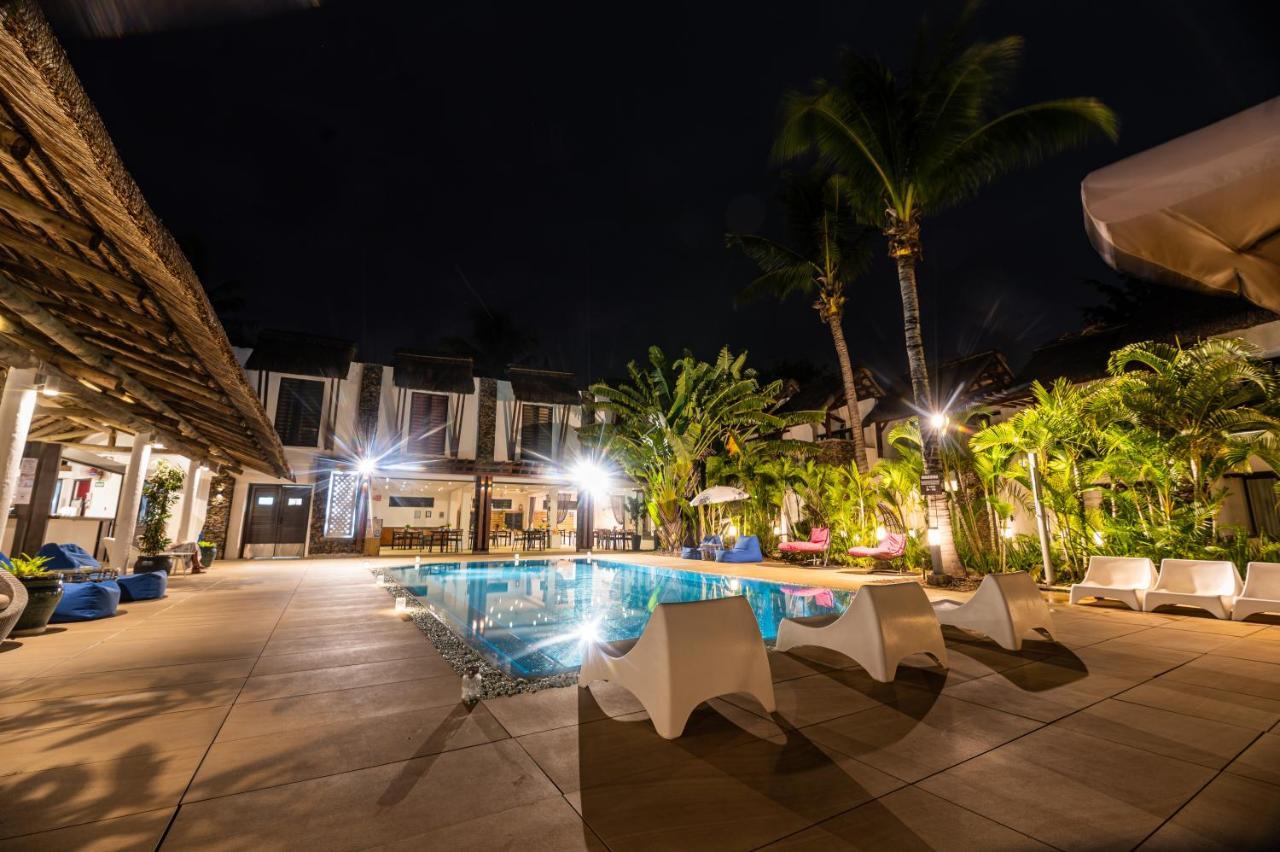 Toparadis Guest House Pereybere Beach Екстериор снимка