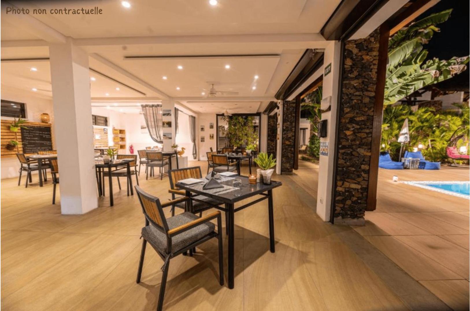 Toparadis Guest House Pereybere Beach Екстериор снимка