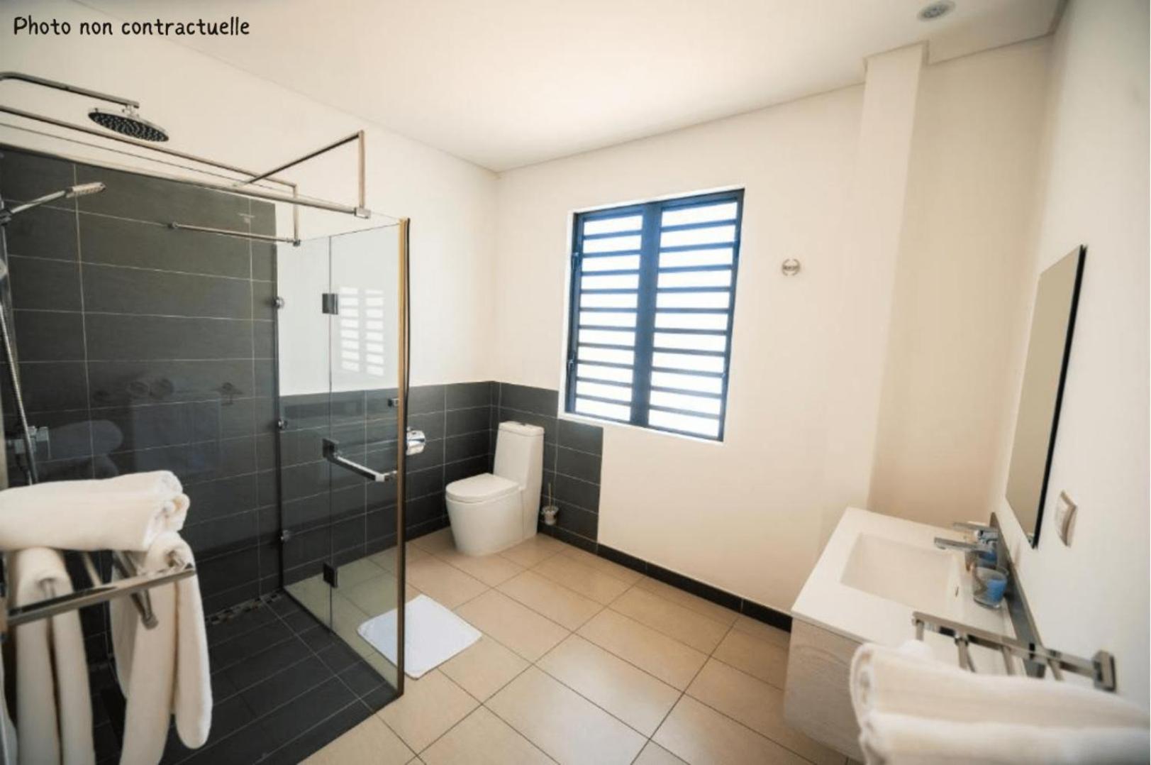 Toparadis Guest House Pereybere Beach Екстериор снимка